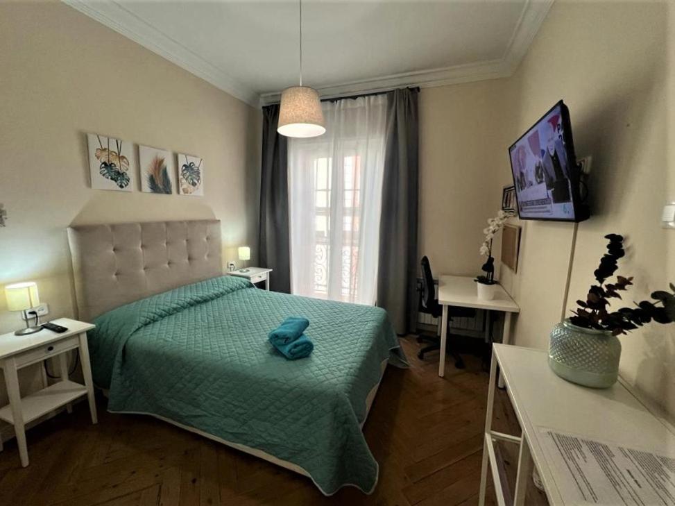 Alojamiento Don Ramon Apartment Мадрид Екстериор снимка
